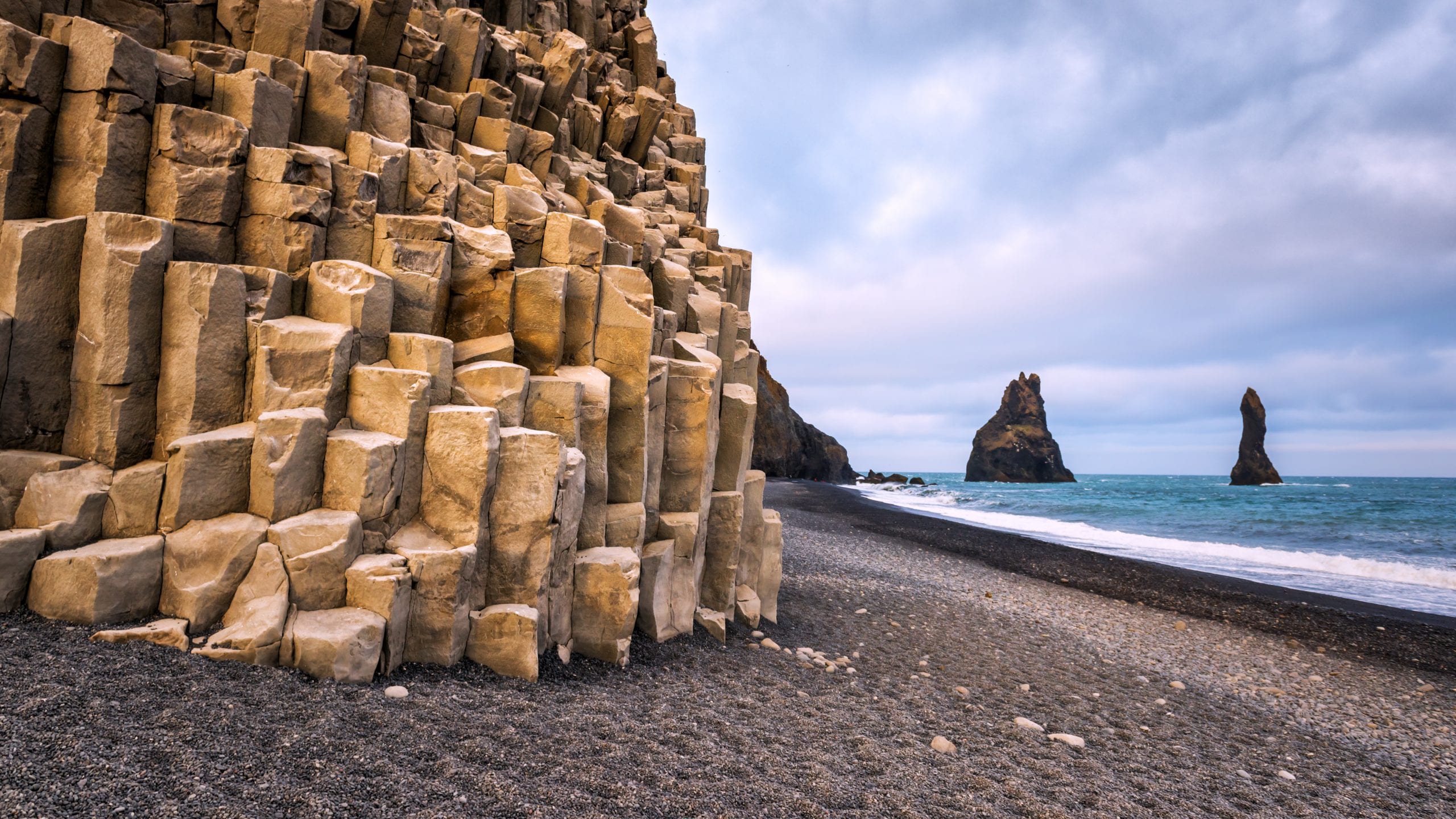 8 Day Around Golden Circle Iceland Winter Minibus Tour