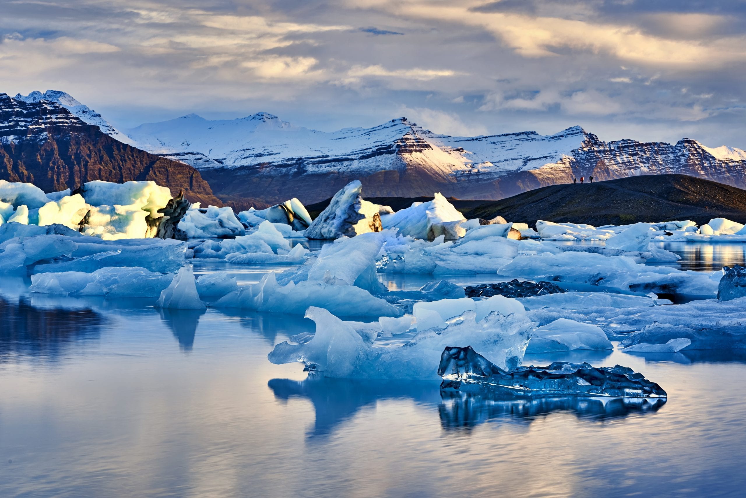 3 Day Summer Minibus Tour: South Coast, Glacier Hike, Golden Circle with Optional Ice Cave