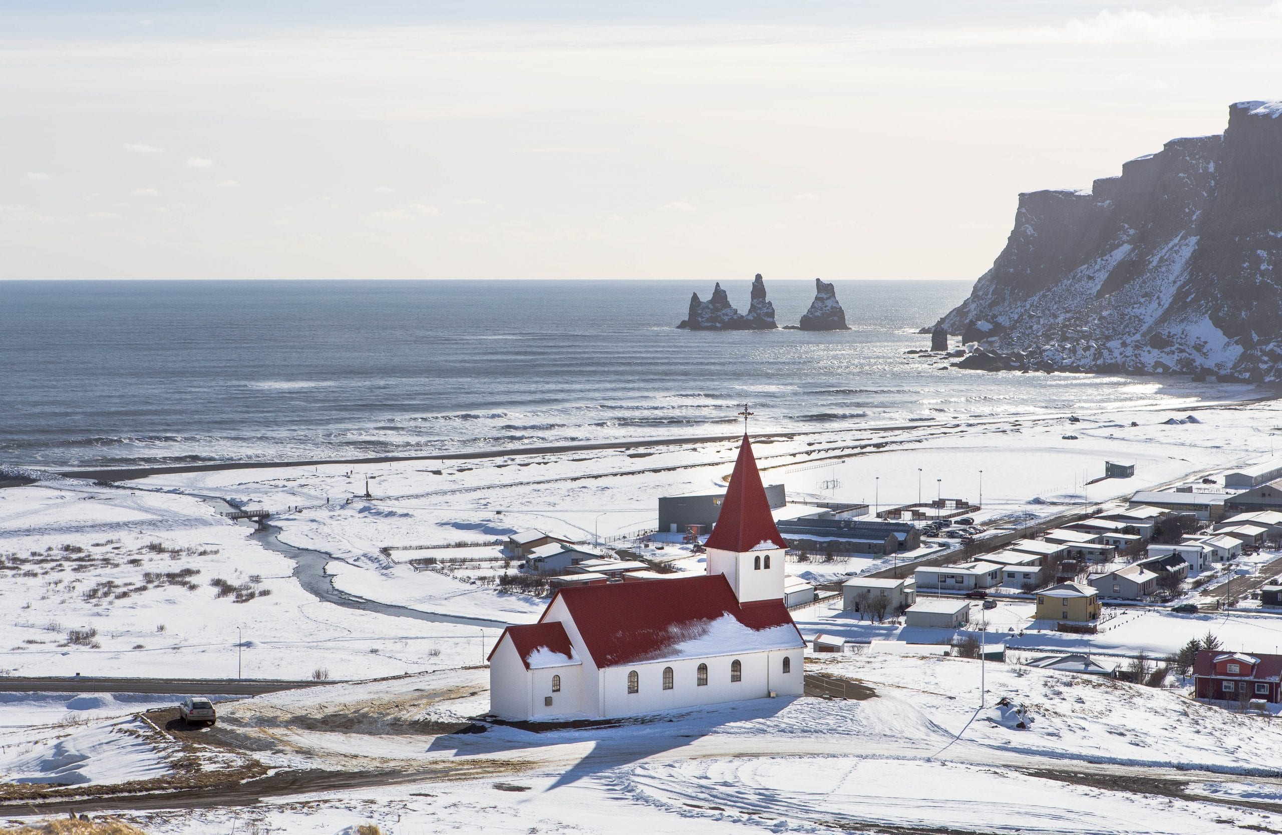 6 Day Around Iceland Winter Minibus Tour