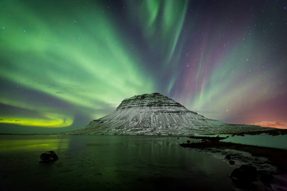 8 Day Around Golden Circle Iceland Winter Minibus Tour